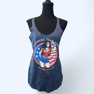 Wonder Woman graphic tank top Size Medium